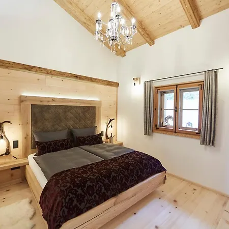Dreisessel-chalets Im Bayerischen Wald - Dreisessel Mit Whirlpool-sauna-kamin Alpehytte